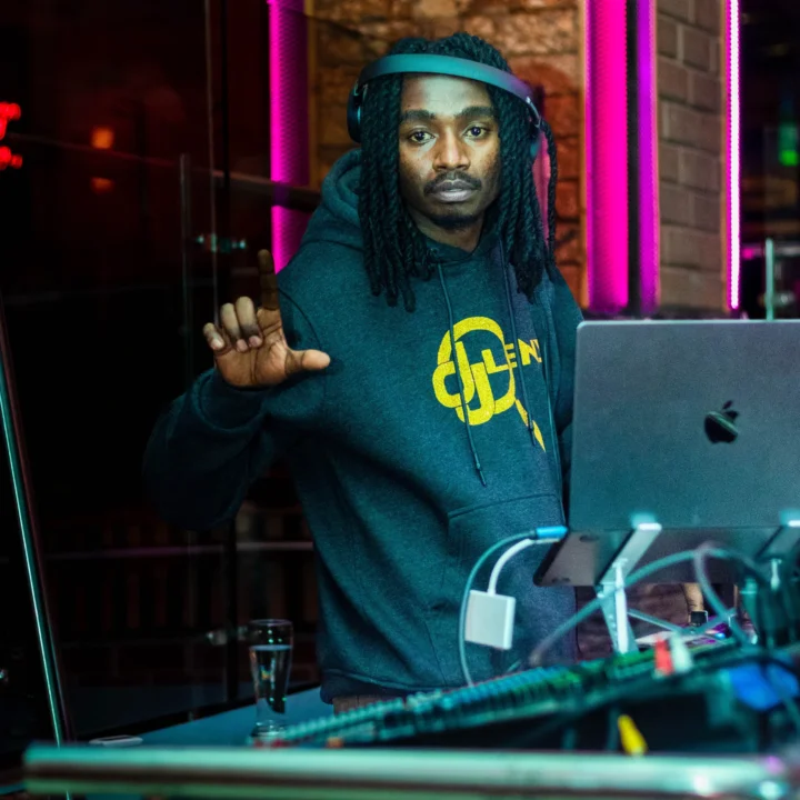 clubxoyo-dance-2